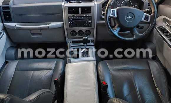 Tenga Tsaru Jeep Cherokee Zvimwe Mota in Maputo in Maputo Tenga Tsaru Jeep Cherokee Zvimwe Mota in Maputo in Maputo