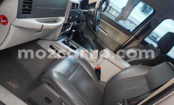 Tenga Tsaru Jeep Cherokee Zvimwe Mota in Maputo in Maputo Tenga Tsaru Jeep Cherokee Zvimwe Mota in Maputo in Maputo