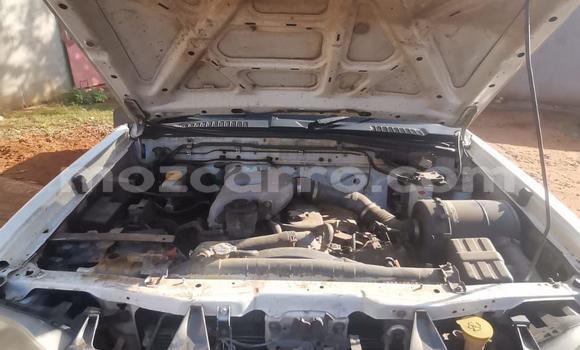 Buy Used Nissan Hardbody White Car in Maputo in Maputo Buy Used Nissan Hardbody White Car in Maputo in Maputo