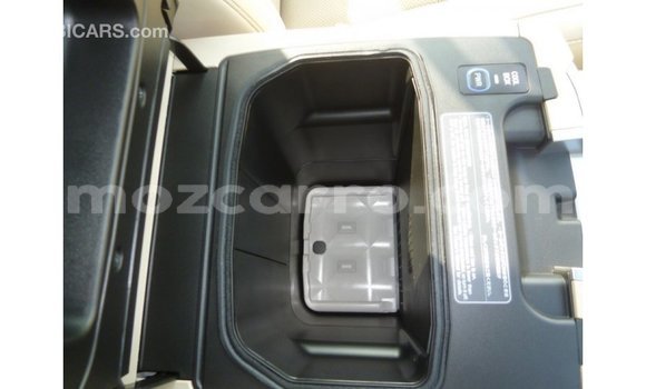 Comprar Importar Toyota Land Cruiser Preto Carro em Import - Dubai em Cabo Delgado Comprar Importar Toyota Land Cruiser Preto Carro em Import - Dubai em Cabo Delgado