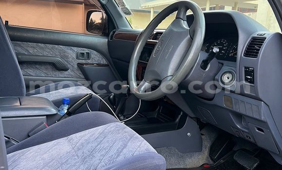 Nunua Ilio tumika Toyota Land Cruiser Prado Fedha Gari ndani ya Maputo nchini Maputo Nunua Ilio tumika Toyota Land Cruiser Prado Fedha Gari ndani ya Maputo nchini Maputo