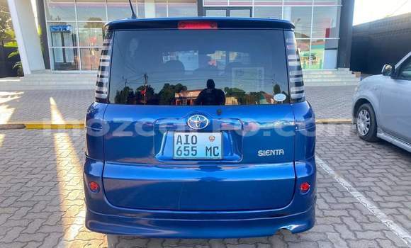 Buy Used Toyota Sienta Blue Car in Maputo in Maputo Buy Used Toyota Sienta Blue Car in Maputo in Maputo