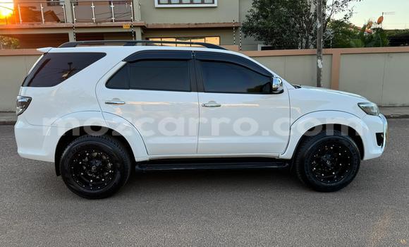 Comprar Usado Toyota Fortuner Branco Carro em Maputo em Maputo Comprar Usado Toyota Fortuner Branco Carro em Maputo em Maputo