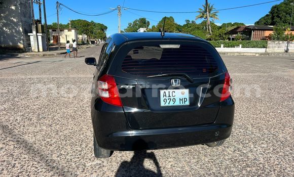 Nunua Ilio tumika Honda Fit Nyeusi Gari ndani ya Maputo nchini Maputo Nunua Ilio tumika Honda Fit Nyeusi Gari ndani ya Maputo nchini Maputo