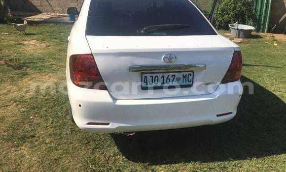 Comprar Usado Toyota Allion Branco Carro em Maputo em Maputo Comprar Usado Toyota Allion Branco Carro em Maputo em Maputo