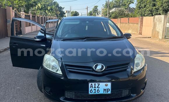 Comprar Usado Toyota Auris Preto Carro em Maputo em Maputo