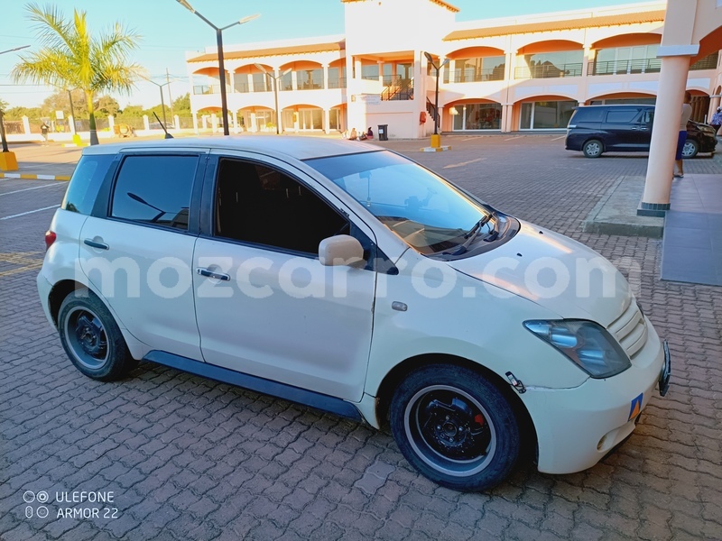 Big with watermark toyota ist maputo maputo 24395