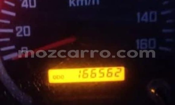 Comprar Usado Isuzu FTR 850 Branco Caminhão em Maputo em Maputo Comprar Usado Isuzu FTR 850 Branco Caminhão em Maputo em Maputo