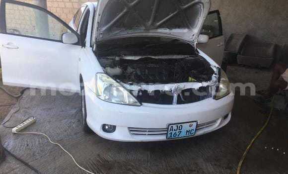 Nunua Ilio tumika Toyota Allion Nyeupe Gari ndani ya Maputo nchini Maputo
