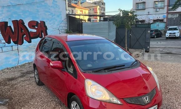 Comprar Usado Honda Fit Vermelho Carro em Maputo em Maputo Comprar Usado Honda Fit Vermelho Carro em Maputo em Maputo