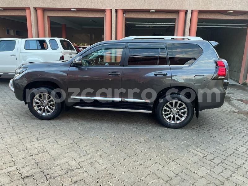 Big with watermark toyota land cruiser prado maputo maputo 24416