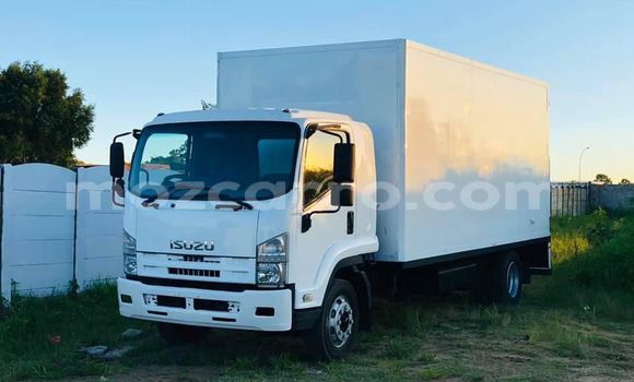 Nunua Ilio tumika Isuzu Florian Nyeupe Gari ndani ya Maputo nchini Maputo Nunua Ilio tumika Isuzu Florian Nyeupe Gari ndani ya Maputo nchini Maputo