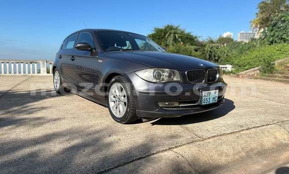 Nunua Ilio tumika BMW 1-Series Nyingine Gari ndani ya Maputo nchini Maputo Nunua Ilio tumika BMW 1-Series Nyingine Gari ndani ya Maputo nchini Maputo