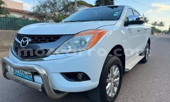 Tenga Tsaru Mazda BT-50 Chena Mota in Maputo in Maputo Tenga Tsaru Mazda BT-50 Chena Mota in Maputo in Maputo