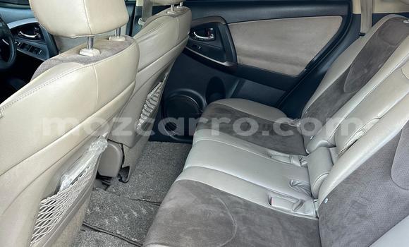 Buy Used Toyota Vanguard Silver Car in Maputo in Maputo Buy Used Toyota Vanguard Silver Car in Maputo in Maputo