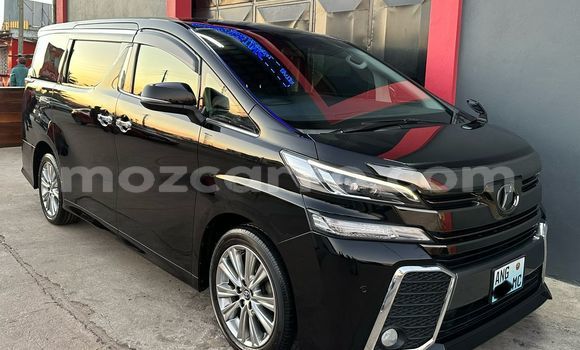 Comprar Usado Mazda BT-50 Branco Carro em Maputo em Maputo