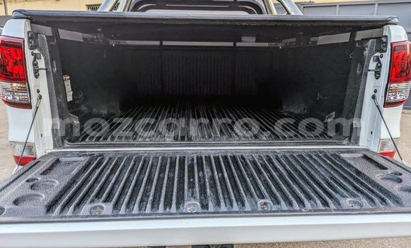 Buy Used Mazda BT-50 White Car in Maputo in Maputo Buy Used Mazda BT-50 White Car in Maputo in Maputo