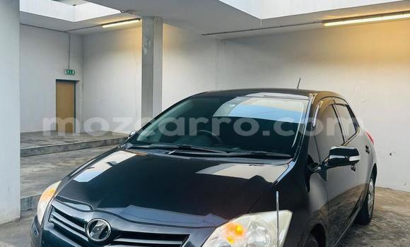 Buy Used Toyota Auris Black Car in Maputo in Maputo