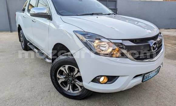 Tenga Tsaru Mazda BT-50 Chena Mota in Maputo in Maputo