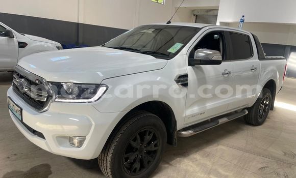 Comprar Novo Mazda BT-50 Branco Carro em Maputo em Maputo Comprar Novo Mazda BT-50 Branco Carro em Maputo em Maputo