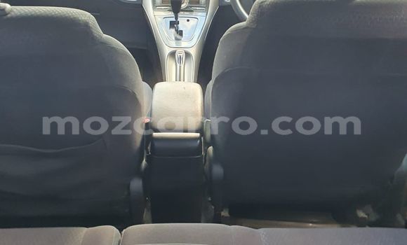 Tenga Tsaru Toyota Auris Chena Mota in Maputo in Maputo Tenga Tsaru Toyota Auris Chena Mota in Maputo in Maputo