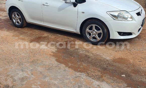 Tenga Tsaru Toyota Auris Chena Mota in Maputo in Maputo Tenga Tsaru Toyota Auris Chena Mota in Maputo in Maputo