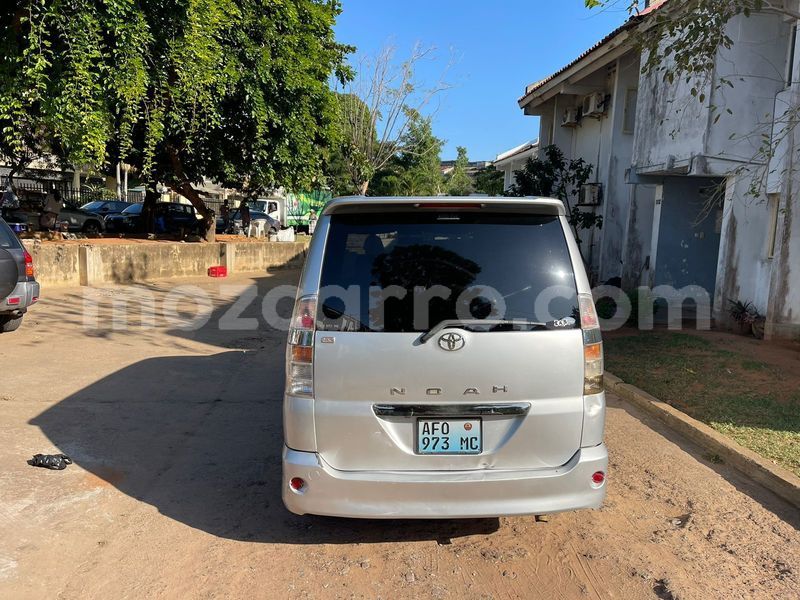 Big with watermark toyota noah maputo maputo 24482