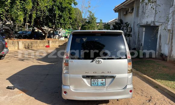 Comprar Usado Toyota Noah Prata Carro em Maputo em Maputo Comprar Usado Toyota Noah Prata Carro em Maputo em Maputo