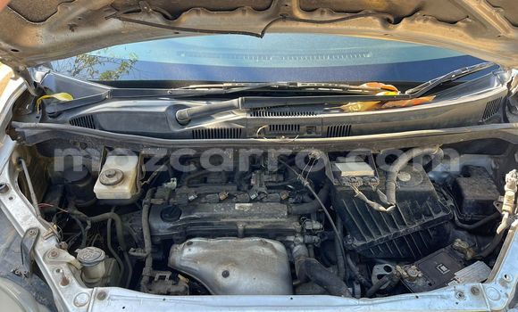 Comprar Usado Toyota Noah Prata Carro em Maputo em Maputo Comprar Usado Toyota Noah Prata Carro em Maputo em Maputo