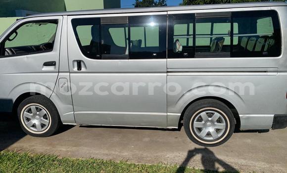 Buy Used Toyota Hiace Silver Car in Maputo in Maputo Buy Used Toyota Hiace Silver Car in Maputo in Maputo