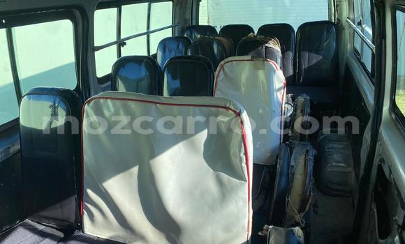 Buy Used Toyota Hiace Silver Car in Maputo in Maputo Buy Used Toyota Hiace Silver Car in Maputo in Maputo