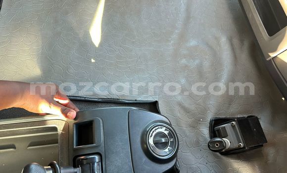 Tenga Tsaru Mercedes Viano Chena Mota in Maputo in Maputo Tenga Tsaru Mercedes Viano Chena Mota in Maputo in Maputo