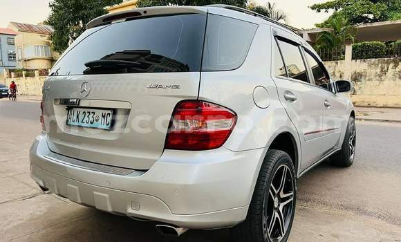 Tenga Tsaru Mercedes-Benz CLS250 Zvimwe Mota in Maputo in Maputo Tenga Tsaru Mercedes-Benz CLS250 Zvimwe Mota in Maputo in Maputo