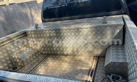 Nunua Ilio tumika Nissan Navara Nyeusi Gari ndani ya Maputo nchini Maputo Nunua Ilio tumika Nissan Navara Nyeusi Gari ndani ya Maputo nchini Maputo