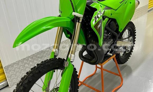 Comprar Usado Kawasaki KX Verde Moto em Maputo em Maputo