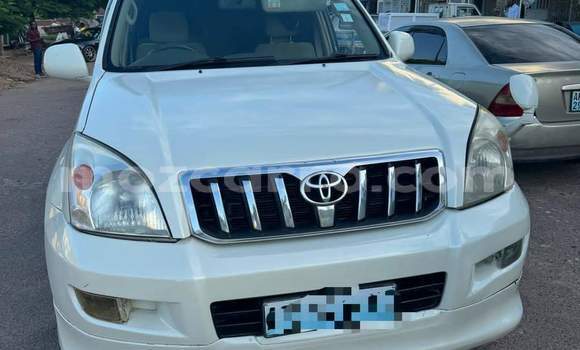 Comprar Usado Toyota Land Cruiser Prado Branco Carro em Maputo em Maputo Comprar Usado Toyota Land Cruiser Prado Branco Carro em Maputo em Maputo