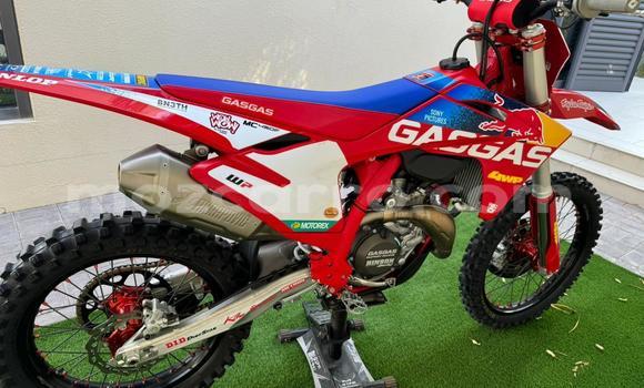 Comprar Usado KTM 450 Vermelho Moto em Maputo em Maputo