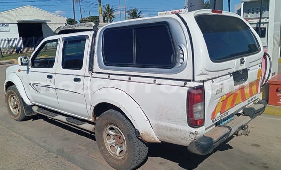 Tenga Tsaru Nissan Hardbody Chena Mota in Maputo in Maputo Tenga Tsaru Nissan Hardbody Chena Mota in Maputo in Maputo