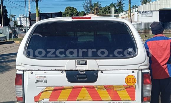 Tenga Tsaru Nissan Hardbody Chena Mota in Maputo in Maputo Tenga Tsaru Nissan Hardbody Chena Mota in Maputo in Maputo