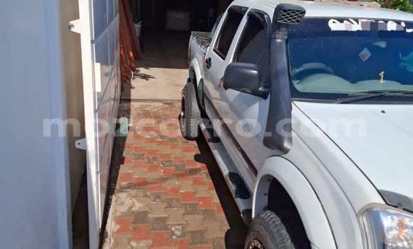 Tenga Tsaru Isuzu KB Chena Mota in Maputo in Maputo Tenga Tsaru Isuzu KB Chena Mota in Maputo in Maputo