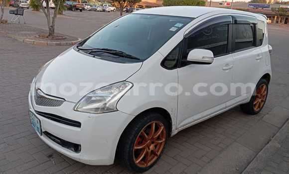 Nunua Ilio tumika Toyota Ractis Nyeupe Gari ndani ya Maputo nchini Maputo Nunua Ilio tumika Toyota Ractis Nyeupe Gari ndani ya Maputo nchini Maputo