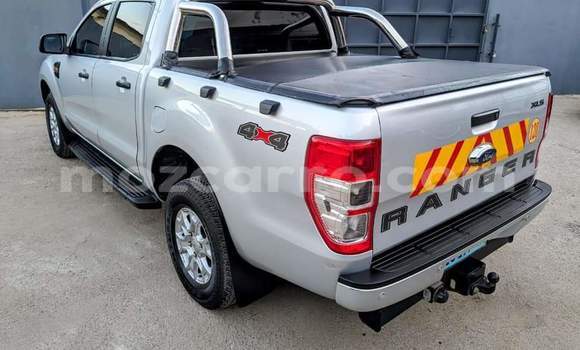 Tenga Tsaru Ford Ranger Zvimwe Mota in Maputo in Maputo Tenga Tsaru Ford Ranger Zvimwe Mota in Maputo in Maputo