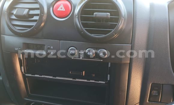 Nunua Ilio tumika Isuzu KB Nyeupe Gari ndani ya Maputo nchini Maputo Nunua Ilio tumika Isuzu KB Nyeupe Gari ndani ya Maputo nchini Maputo