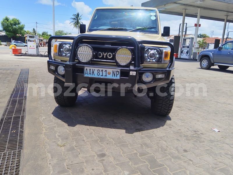 Big with watermark toyota hilux maputo maputo 24558