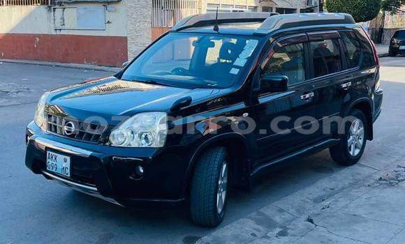 Nunua Ilio tumika Nissan X-Trail Nyeusi Gari ndani ya Maputo nchini Maputo Nunua Ilio tumika Nissan X-Trail Nyeusi Gari ndani ya Maputo nchini Maputo