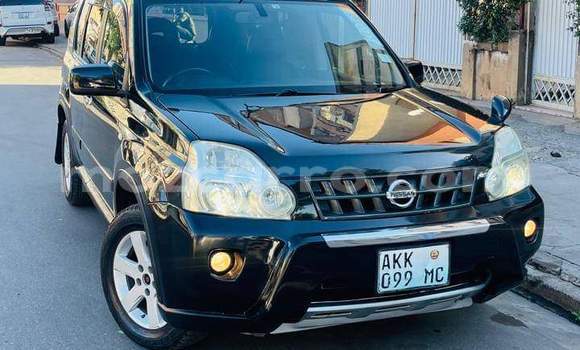 Nunua Ilio tumika Nissan X-Trail Nyeusi Gari ndani ya Maputo nchini Maputo Nunua Ilio tumika Nissan X-Trail Nyeusi Gari ndani ya Maputo nchini Maputo