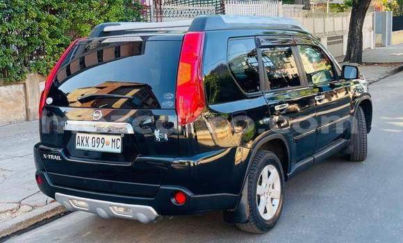Nunua Ilio tumika Nissan X-Trail Nyeusi Gari ndani ya Maputo nchini Maputo Nunua Ilio tumika Nissan X-Trail Nyeusi Gari ndani ya Maputo nchini Maputo