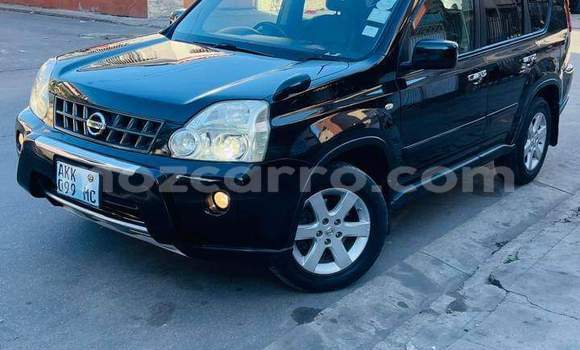 Nunua Ilio tumika Nissan X-Trail Nyeusi Gari ndani ya Maputo nchini Maputo Nunua Ilio tumika Nissan X-Trail Nyeusi Gari ndani ya Maputo nchini Maputo
