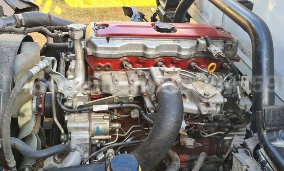 Buy Used Hino 300 Series White Truck in Maputo in Maputo Buy Used Hino 300 Series White Truck in Maputo in Maputo