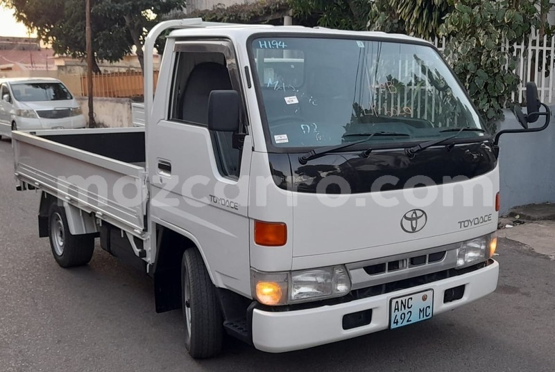 Big with watermark toyota hiace nampula mocambique 24587